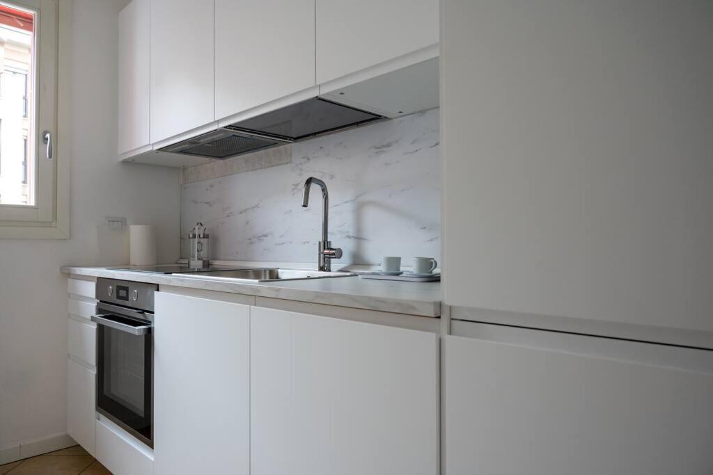 Apartamento Luminoso Trilocale Affori Centro Milán Exterior foto